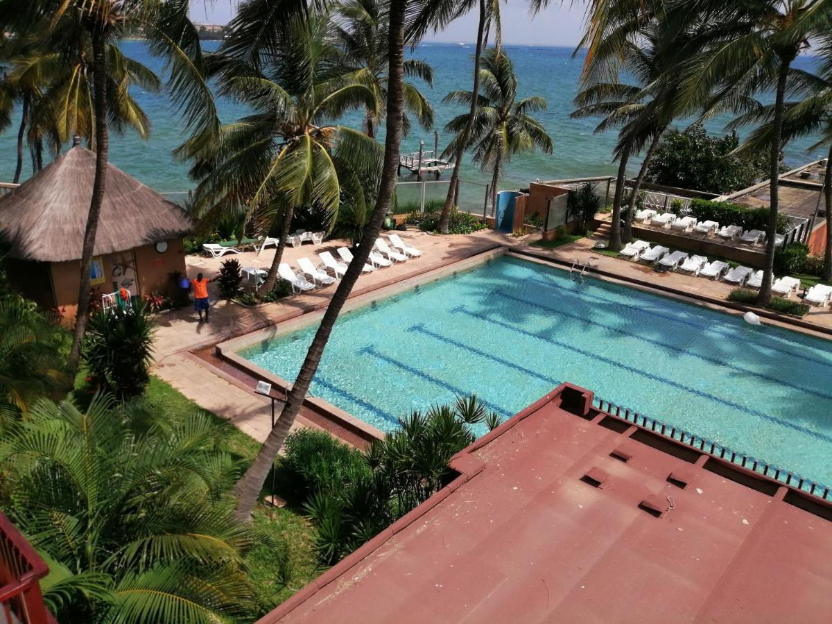 Hotel Jardin Savana Dakar Exteriör bild