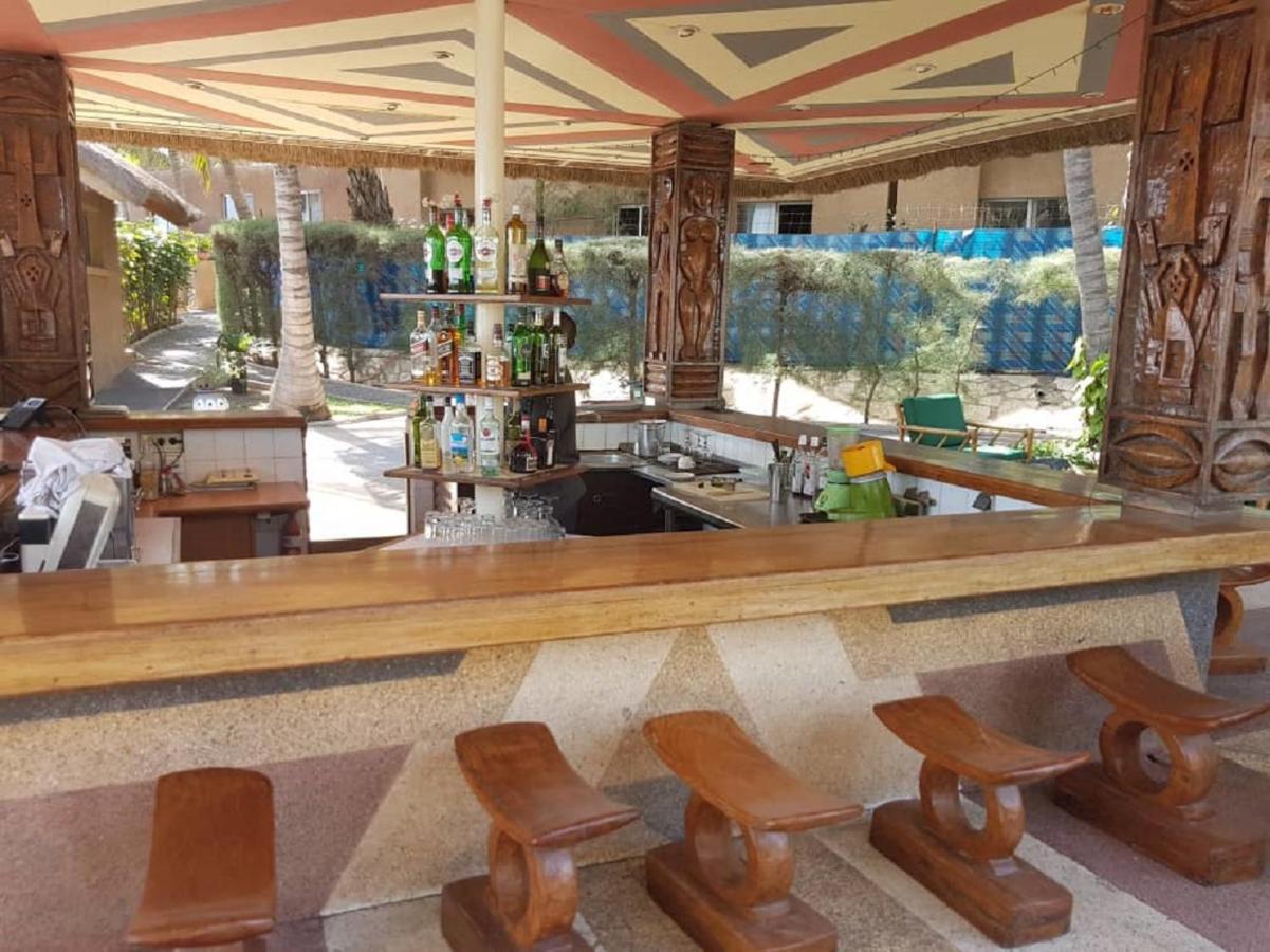 Hotel Jardin Savana Dakar Exteriör bild